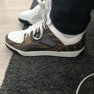 Mesh FF Logo Print Fancy Low Top Sneaker White (9 US) unisex!!